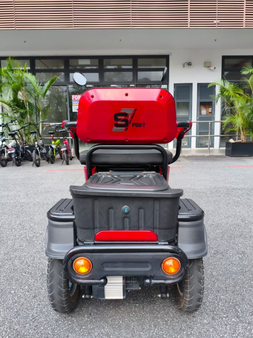 Used 2 Seater PMA Vespa MotorHead | Refurbished | Export Set