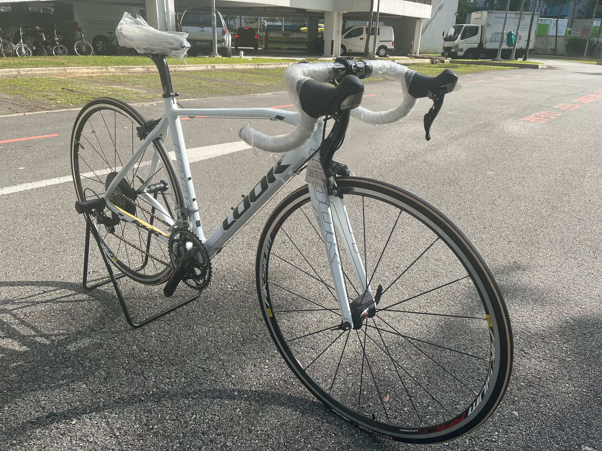 LOOK 566 105 S,XS Road Bicycle – WAREHOUSESG
