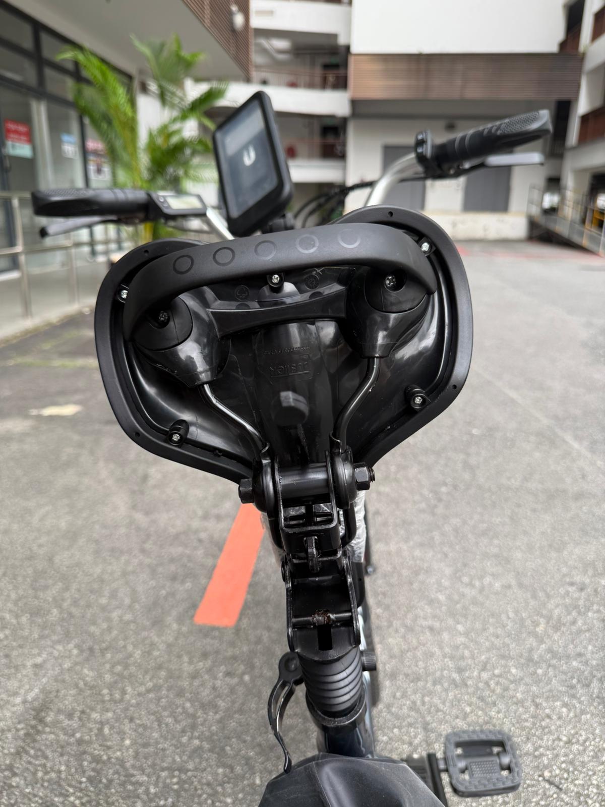 Ninebot Original Cusion Seat with Seatpost/ Foldable Suspension Seat Post