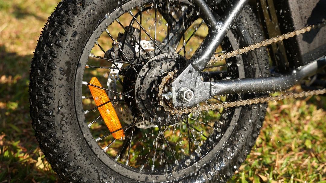 JIMOVE MC-Pro 3.0 Rain-Proof Air-Suspension Fat-Tyre Ebike