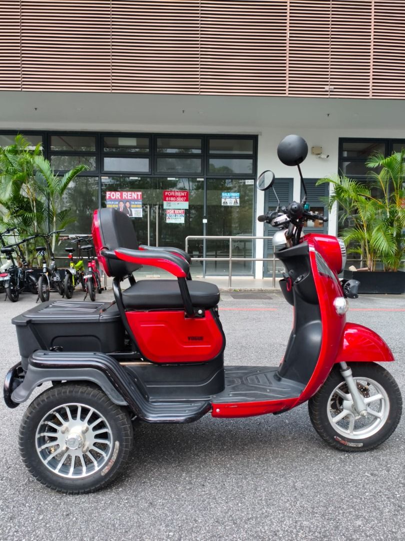 Used 2 Seater PMA Vespa MotorHead | Refurbished | Export Set