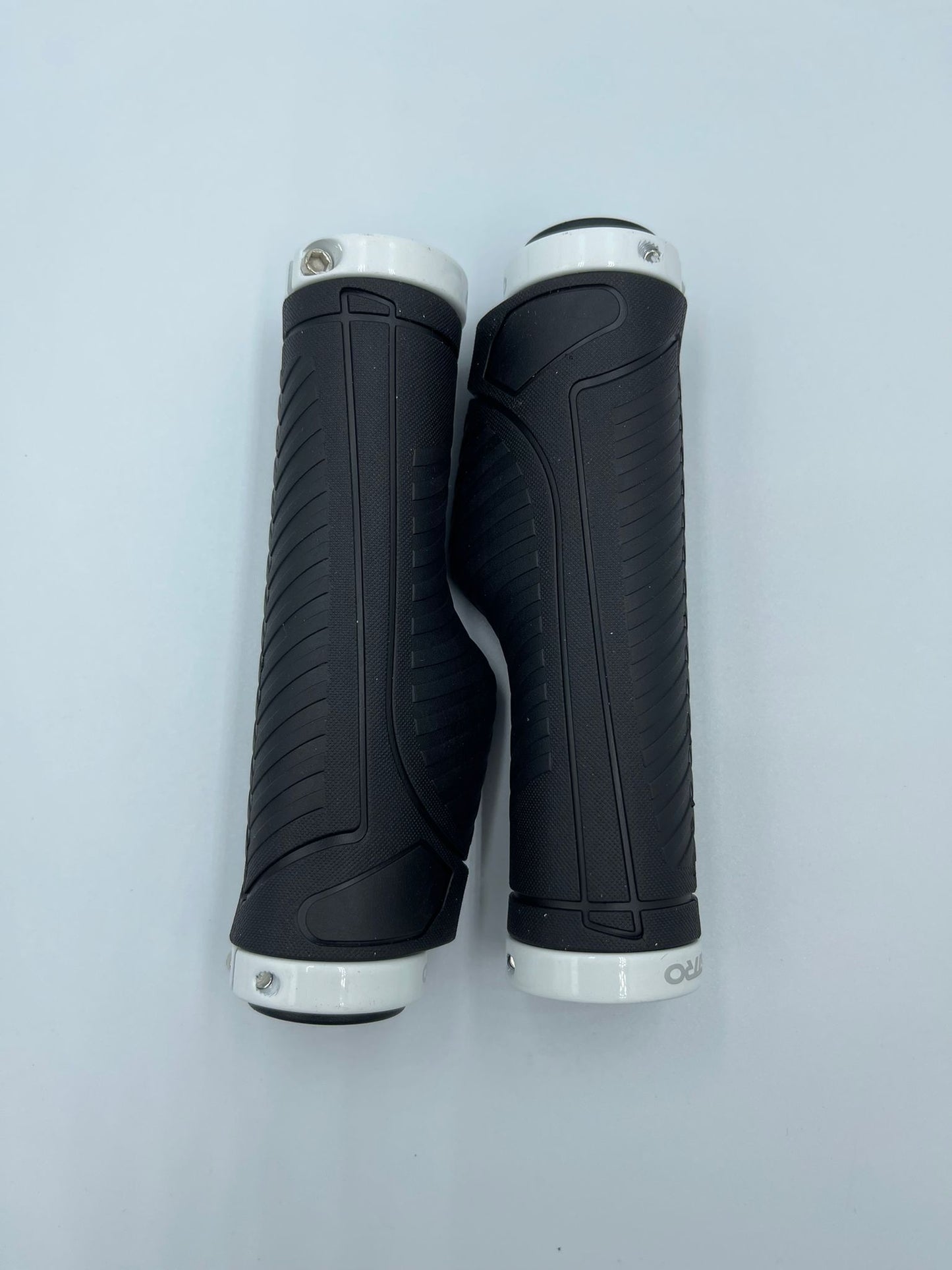 ASTRO PALM REST GRIPS